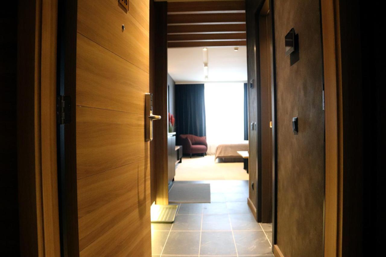 Superior Woodside Residences & Spa Kopaonik Luaran gambar